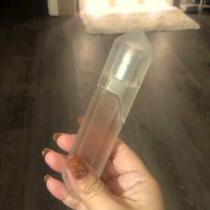 KKW CRYSTAL VIOLET MUSK PERFUME